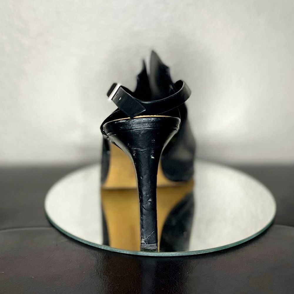 Vince Camuto Cutout Boot Heels Strap Heels Ankle Booties Buckle Size 7.5​​​ - Picture 7 of 12